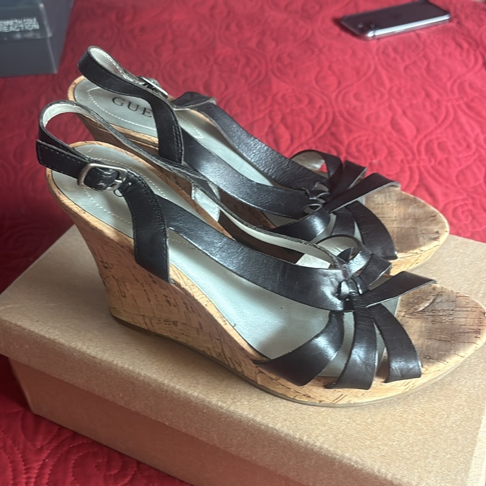 Guess Sandals - image 3